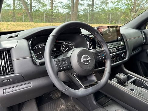 Used 2024 Nissan Pathfinder Rock Creek image 15