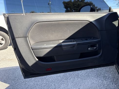 Used 2014 Dodge Challenger R/T w/ Blacktop Package image 23