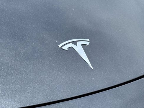 Used 2023 Tesla Model 3 Long Range AWD/4WD image 7