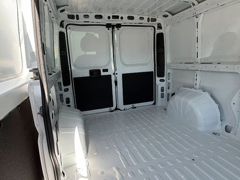 New 2026 RAM ProMaster 2500 w/ Convenience Group image 13