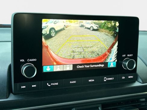 Certified 2023 Honda Pilot Sport image 20