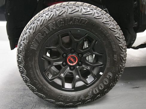 Used 2026 Toyota Tacoma TRD Pro AWD/4WD image 34