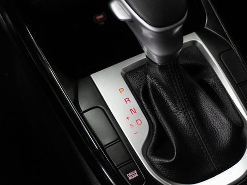 Used 2024 Kia Forte GT-Line FWD image 27