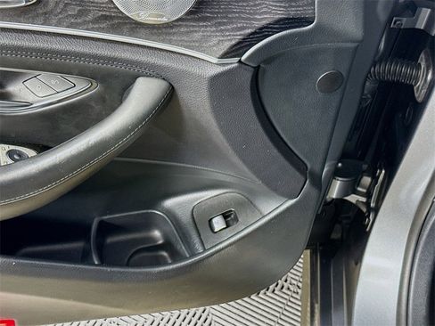 Used 2019 Mercedes-Benz E 53 AMG 4MATIC Sedan image 19