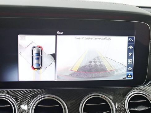 Used 2018 Mercedes-Benz E 63 AMG S image 21