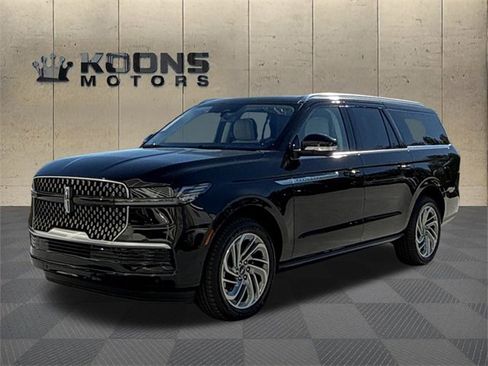 New 2025 Lincoln Navigator L Reserve image 1
