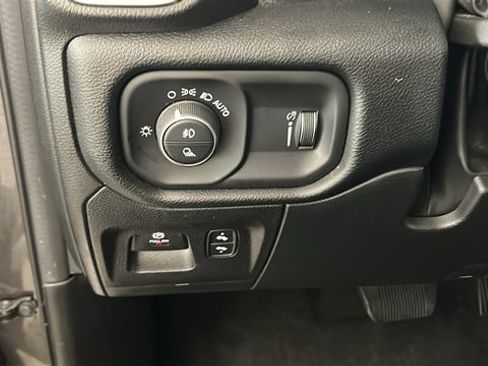 Used 2022 RAM 1500 Big Horn RWD image 19