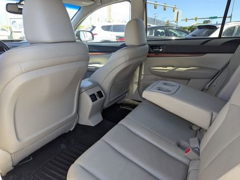 Used 2014 Subaru Outback 2.5i Limited AWD/4WD image 30