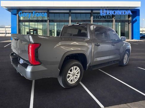 Used 2026 Toyota Tundra SR5 AWD/4WD image 2