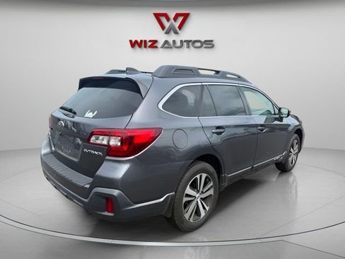 Used 2019 Subaru Outback 2.5i Limited AWD/4WD image 5