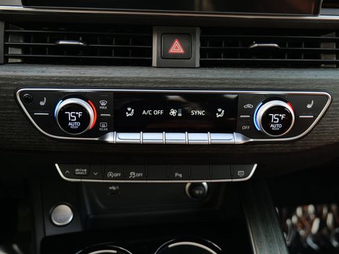 Used 2022 Audi A5 2.0T Premium Plus w/ Premium Plus image 32