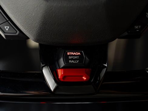 Used 2024 Lamborghini Huracan Sterrato AWD/4WD image 52