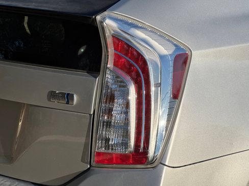 Used 2012 Toyota Prius Three image 50