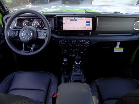 New 2026 Jeep Gladiator Sport image 15