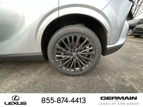 New 2026 Lexus RX 450h AWD image 24