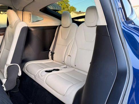 Used 2017 Tesla Model X 100D AWD/4WD image 19