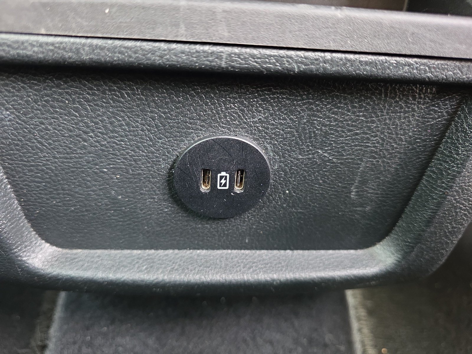 Used 2024 Ford Edge SEL AWD/4WD image 24