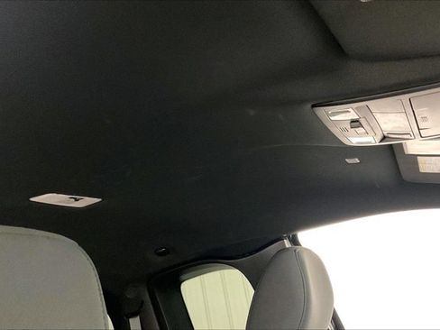 Used 2019 Toyota Tacoma TRD Sport AWD/4WD image 22