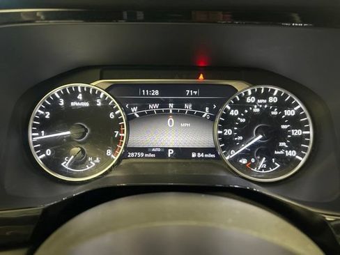 Used 2025 Nissan Pathfinder SL AWD/4WD image 24