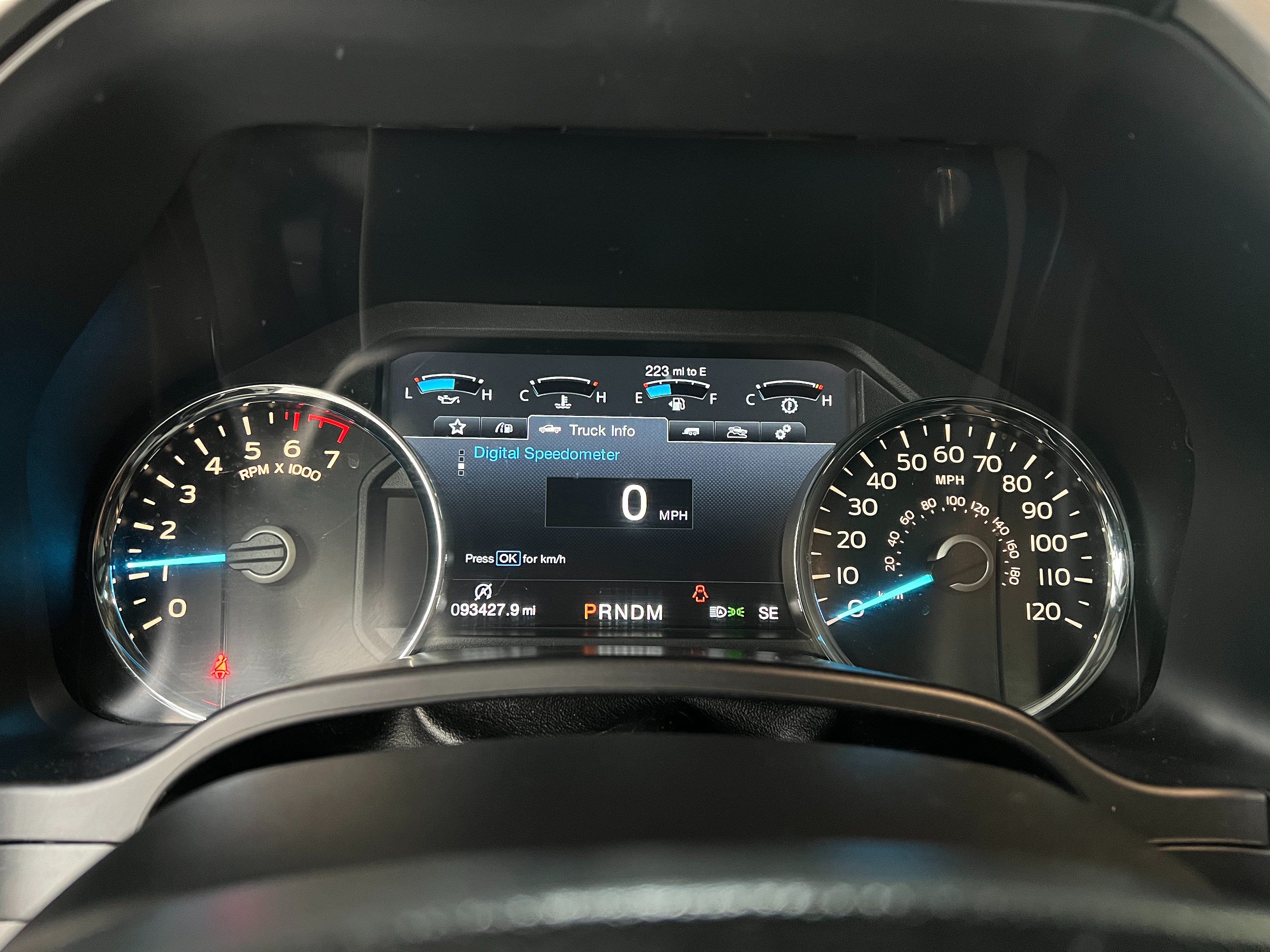 Used 2018 Ford F150 Lariat w/ Equipment Group 502A Luxury AWD/4WD image 13