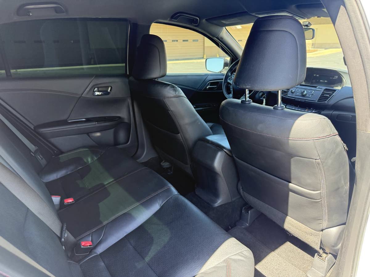 Used 2017 Honda Accord Sport Special Edition image 21
