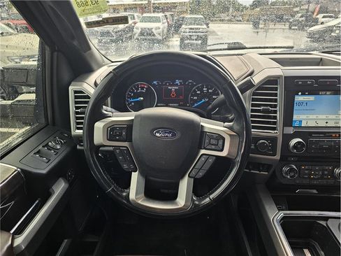 Used 2017 Ford F250 Platinum w/ Platinum Ultimate Package AWD/4WD image 6