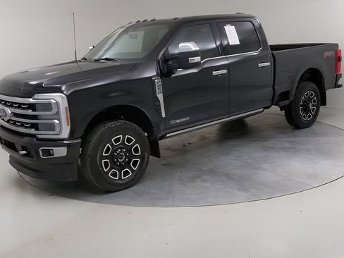 Certified 2024 Ford F250 Platinum AWD/4WD image 20