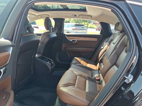 Used 2018 Volvo S90 T6 Inscription w/ Luxury Package AWD/4WD image 10