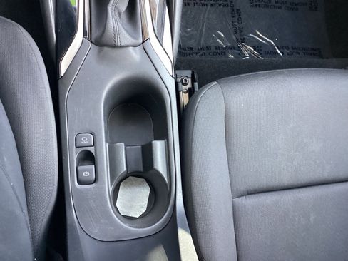 Certified 2024 Toyota Corolla LE image 29