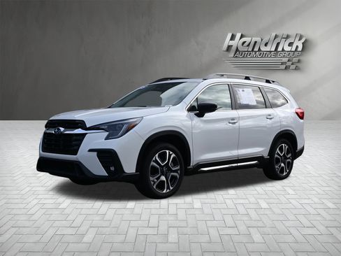 Certified 2025 Subaru Ascent Limited image 5