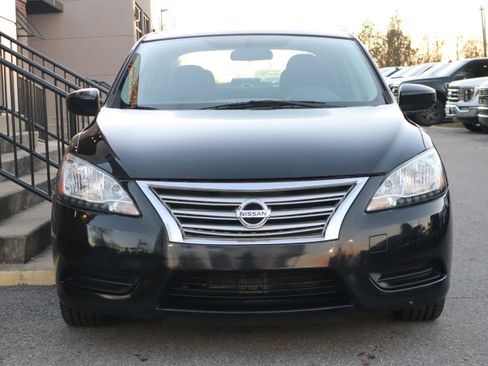 Used 2015 Nissan Sentra S image 4