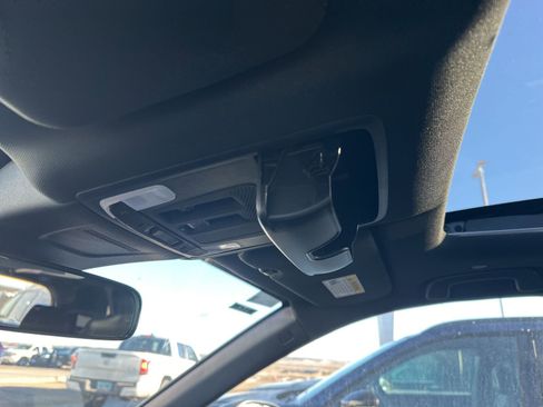 Used 2026 Honda CR-V Sport image 38