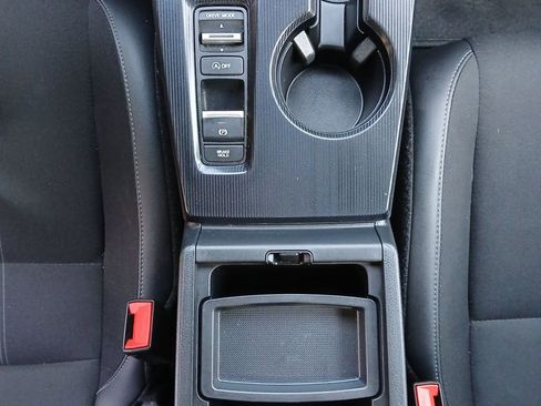 Used 2024 Honda Civic Sport image 24