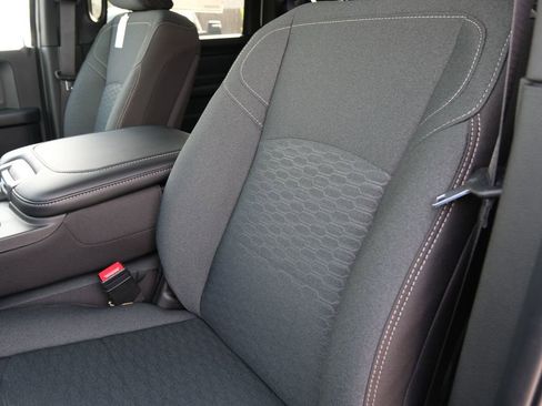 New 2026 RAM 3500 Tradesman AWD/4WD image 23