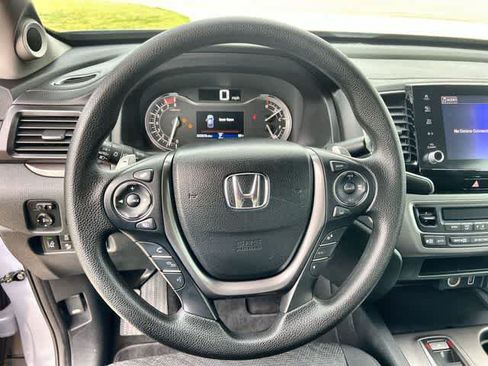 Used 2023 Honda Ridgeline Sport image 17