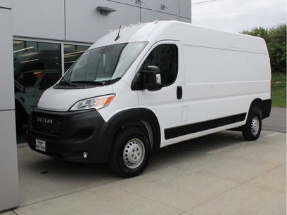New 2026 RAM ProMaster 2500 w/ Premium Convenience Group