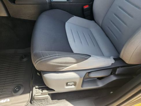 Used 2024 Toyota Tacoma TRD Sport RWD image 23