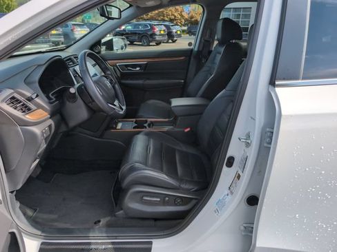 Used 2022 Honda CR-V Touring image 16