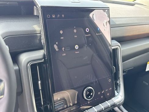 New 2026 GMC Yukon XL Denali w/ Sun & Power Step Package AWD/4WD image 19