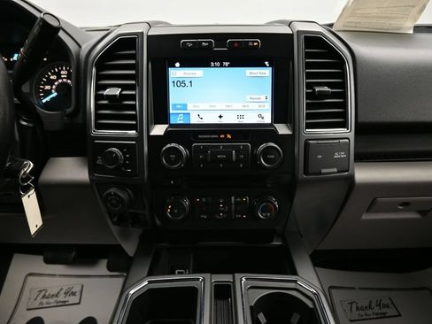 Used 2018 Ford F150 XLT w/ Equipment Group 302A Luxury AWD/4WD image 19