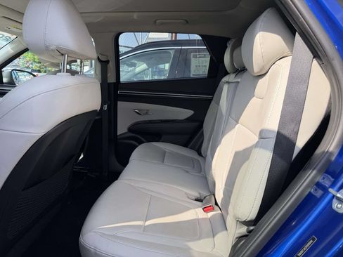 Certified 2023 Hyundai Tucson Limited AWD/4WD image 13