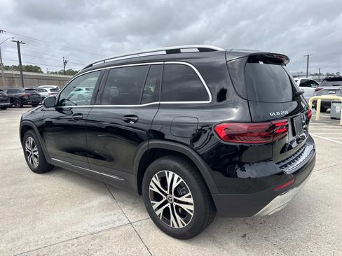 Used 2026 Mercedes-Benz GLB 250 image 7