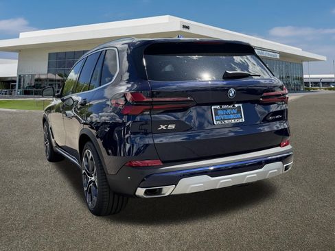 New 2026 BMW X5 xDrive50e image 8