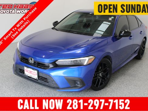 Used 2023 Honda Civic Sport image 1