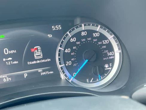 Used 2023 Toyota Highlander XLE FWD image 19