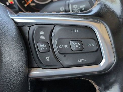 Used 2021 Jeep Gladiator Overland AWD/4WD image 26