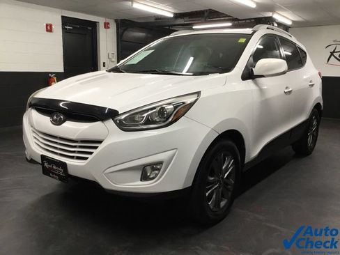 Used 2015 Hyundai Tucson SE AWD/4WD image 5