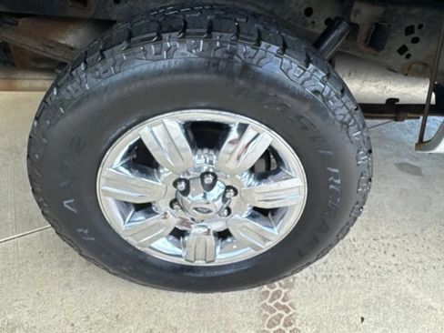 Used 2012 Ford F150 XLT w/ XLT Chrome Pkg AWD/4WD image 33
