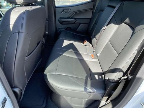 New 2026 GMC Canyon Elevation w/ Convenience Package image 9