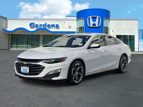 Used 2024 Chevrolet Malibu LT FWD image 3